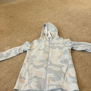 camouflage zip up, very fitted, soft